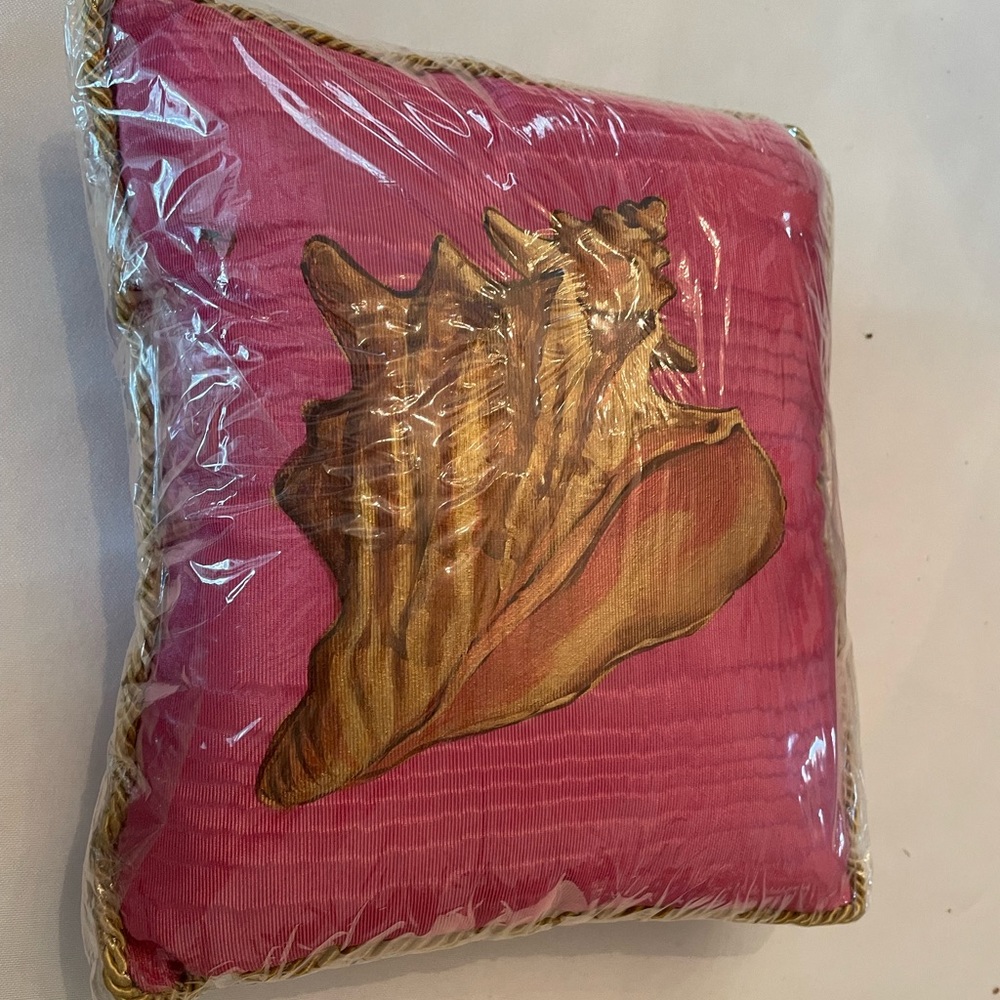 Hand painted shell pillow, pink with gold